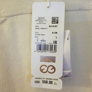 Escada authentic sweater creme with appliques